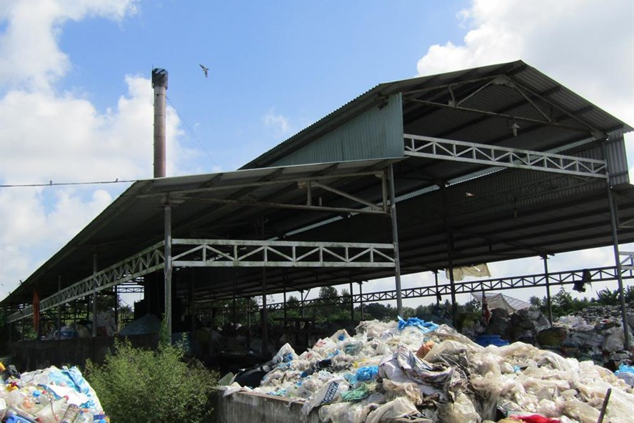 [-]S&oacute;c[-]Trăng:[-]Nguy[-]hiểm[-]từ[-]3[-]l&ograve;[-]đốt[-]r&aacute;c